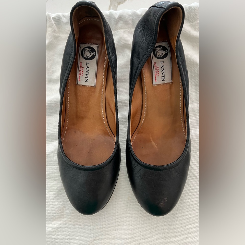 Lanvin leather pumps